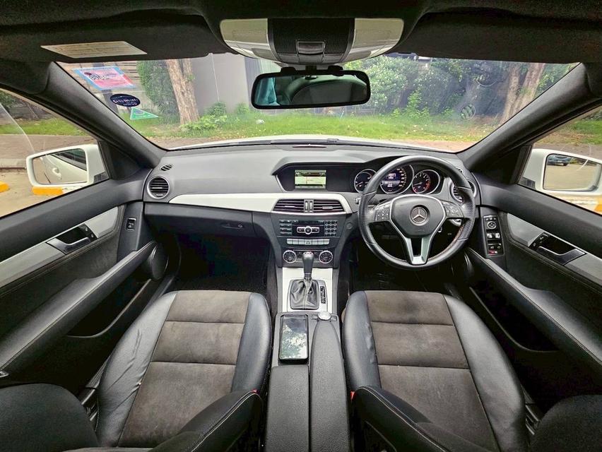 Mercedes benz 10