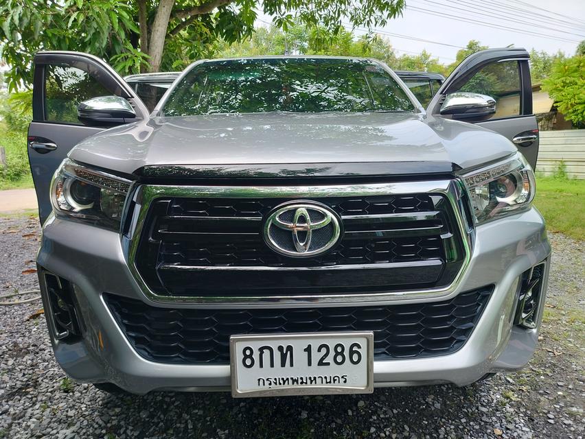 รถกระบะโตโยต้า รีโว่