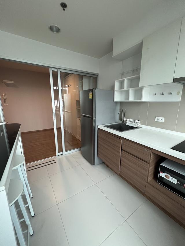 ให้เช่าคอนโดฟิวส์ ถนนจันทน์-สาทร จอดรถ1คัน ติดถนนใหญ่ เดินทางสะดวก ใกล้ทางด่วน ใกล้รถไฟฟ้าBTSสุรศักดิ์ ใกล้โซนสาทร-สีลม 3