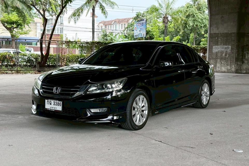 Honda Accord 2.0 EL AT ปี 2014 มือเดียว สภาพดี
