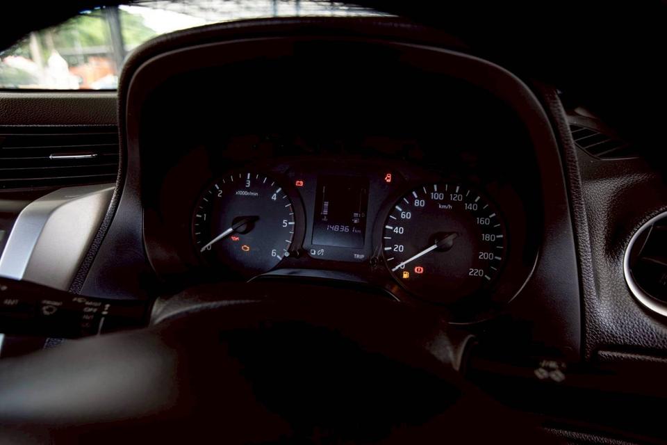 NISSAN NAVARA NP300 2.5 SL SINGLE CAB สีขว ปี 2015  16
