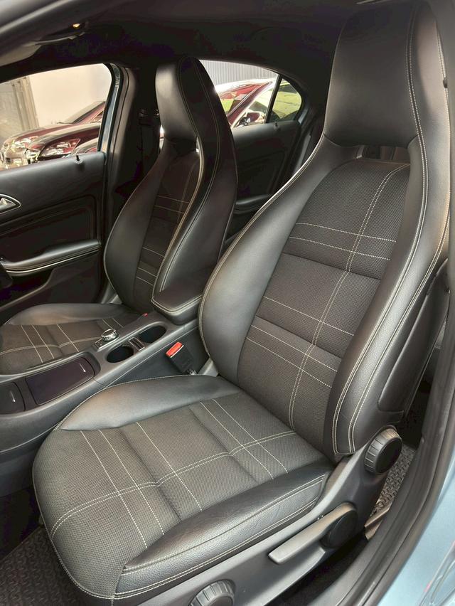BENZ A180 URBAN ปี 2014 รูปที่ 12