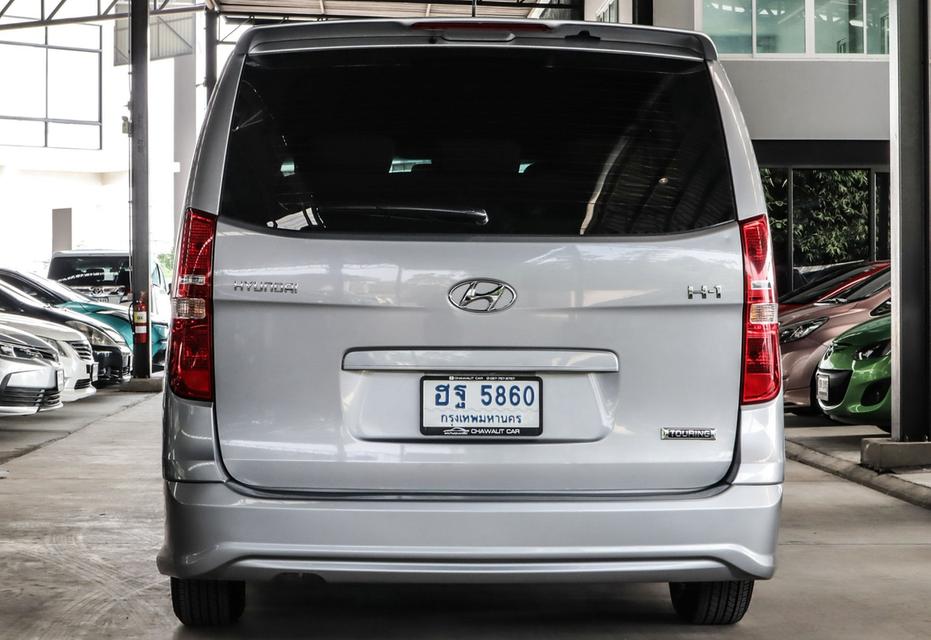 2018 HYUNDAI H-1 2.5 TOURING ดีเซล 16