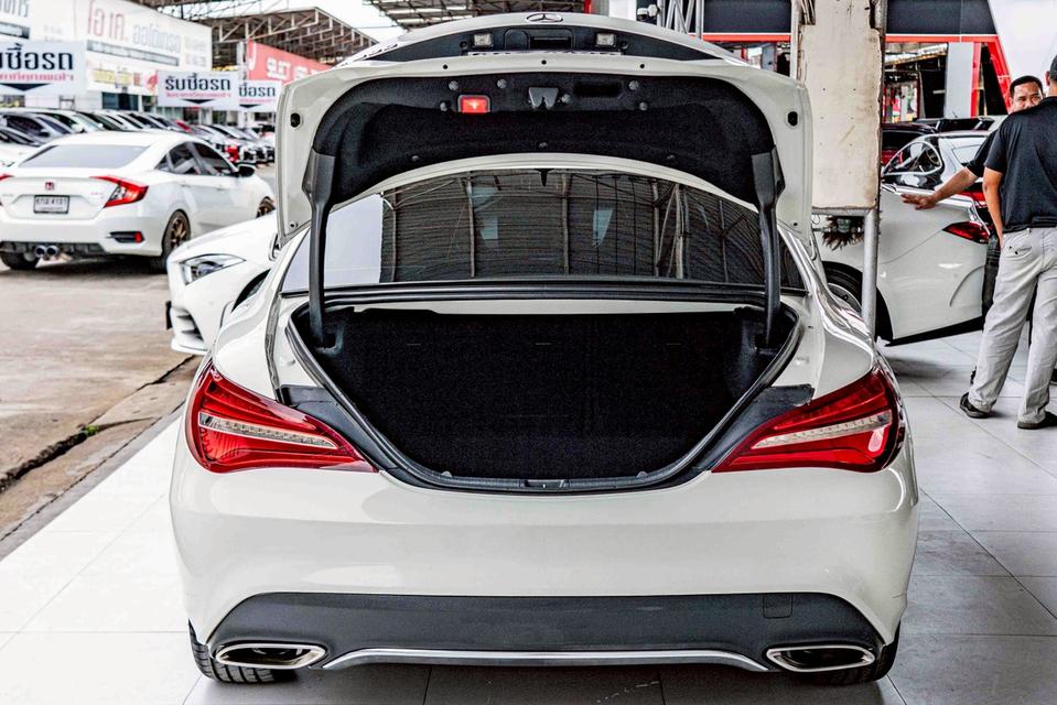 รหัสรถ NP9925 BENZ CLA200 URBAN 2017 11