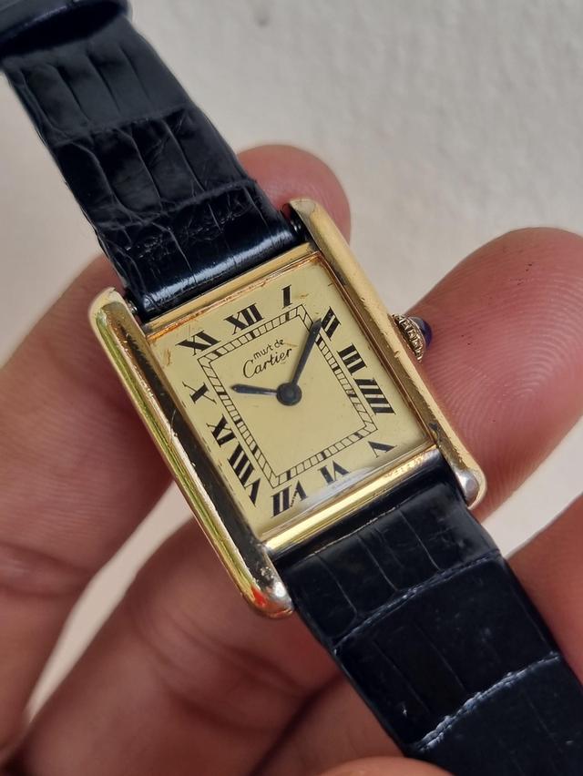 นาฬิกาผู้หญิงยี่ห้อ Cartier
