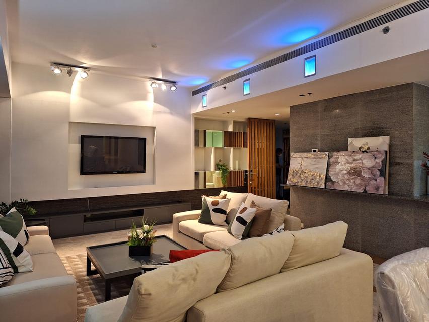 ขายและปล่อยเช่าคอนโดเดอะเม็ท สาทร 18