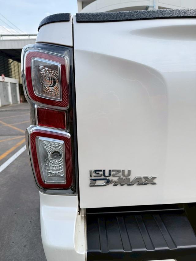 ISUZU D-MAX HI-LANDER CAB-4 1.9Ddi L DA 2021 MINOR CHANGE 15