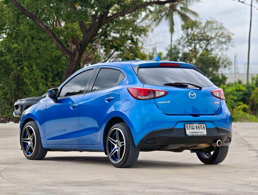 MAZDA 2 SKYACTIVE Hatch 4dr Sports Standard Auto 6sp FWD 1.3i (เบนซิน) ปี 16 สีน้ำเงิน  เกียรออโต้  9