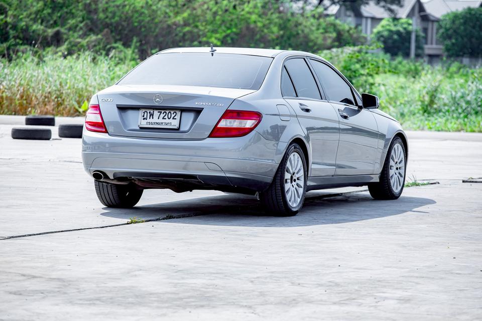 BENZ C200 KOMPRESSOR ปี 2010 สีเทา สวยสภาพดีมากๆ รูปที่ 4