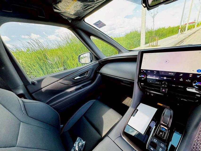 ALPHARD 40 2.5 HYBRID Z E-FOUR  8