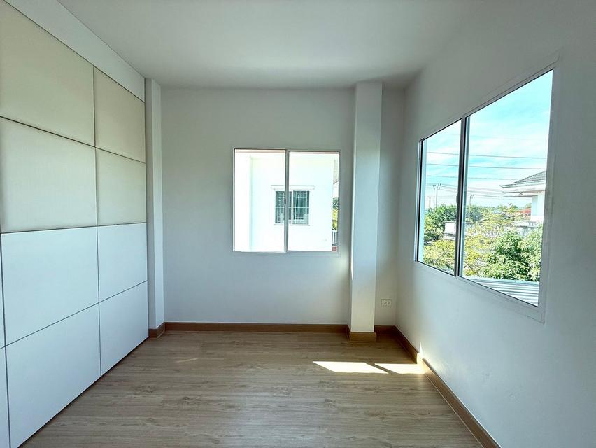 หมู่บ้านเปี่ยมภิรมย์ รีสอร์ท ซ.มิตรไมตรี 2 18