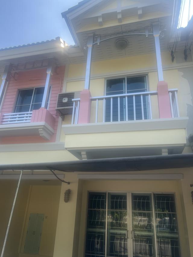 ทาวเฮ้าส์ โครงการเดอะวิลล่า ท่าอิฐ 1