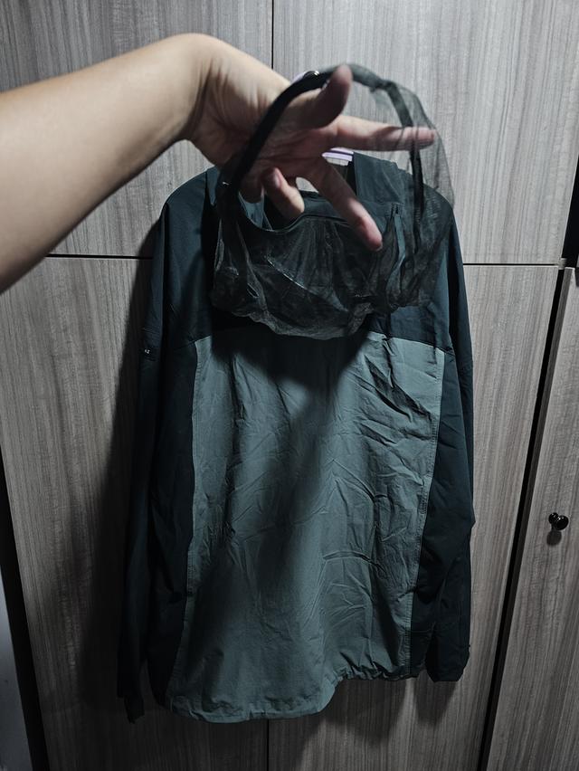เสื้อกันลม 4