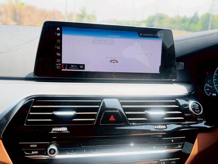 2019 BMW 520d M-Sport ( G30 ) รูปที่ 12