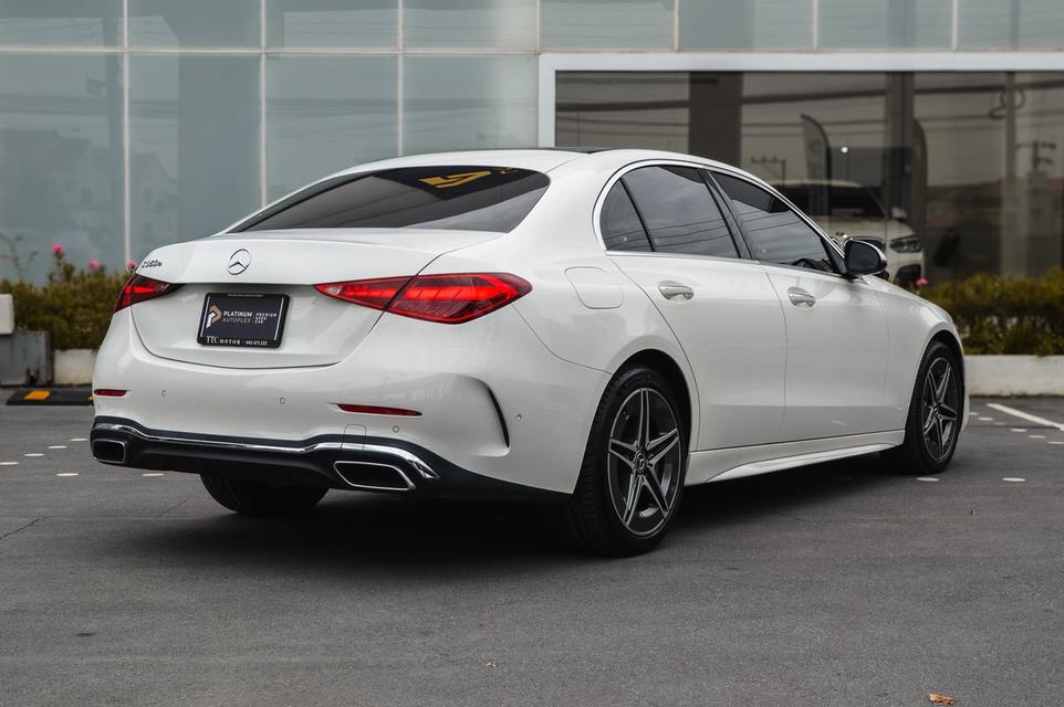 Benz C350e AMG Dynamic ปี 2023 ขาว เบาะดำแดง ไมล์ 56,xxx 5