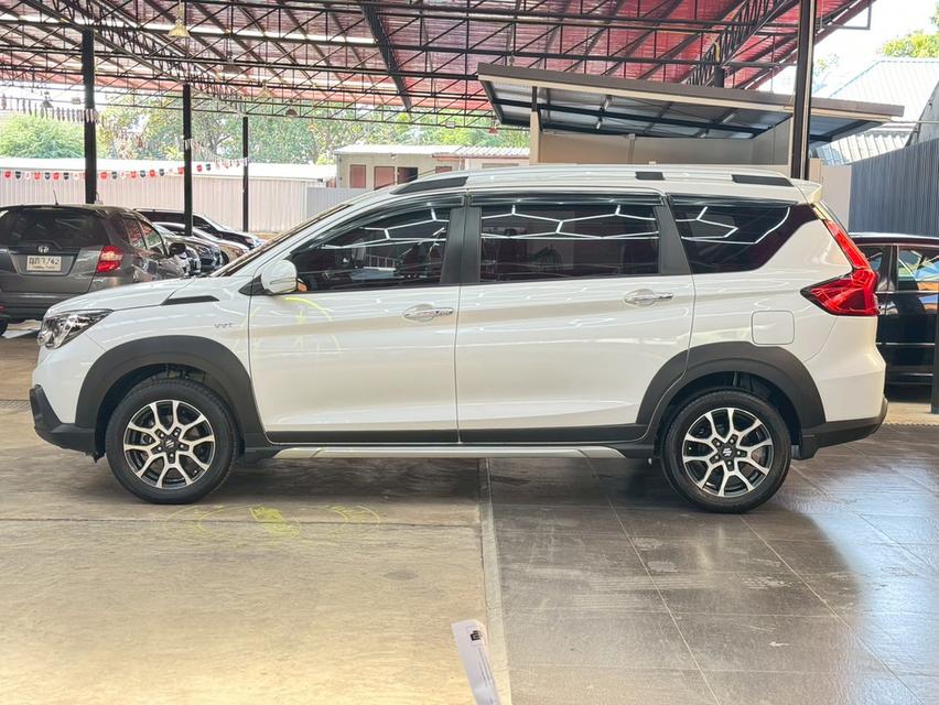 SUZUKI XL7 1.5 GLX ปี 2022 4