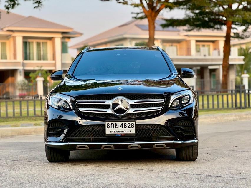 รหัสรถ AVA4828 🏆 Benz GLC250d AMG Dynamic 4matic ปี 2019 Top สุด Facelift รูปที่ 3