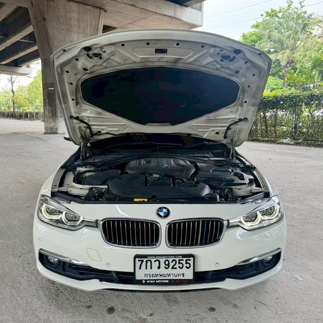 ✅ 2018 BMW 330e Luxury AT รูปที่ 10
