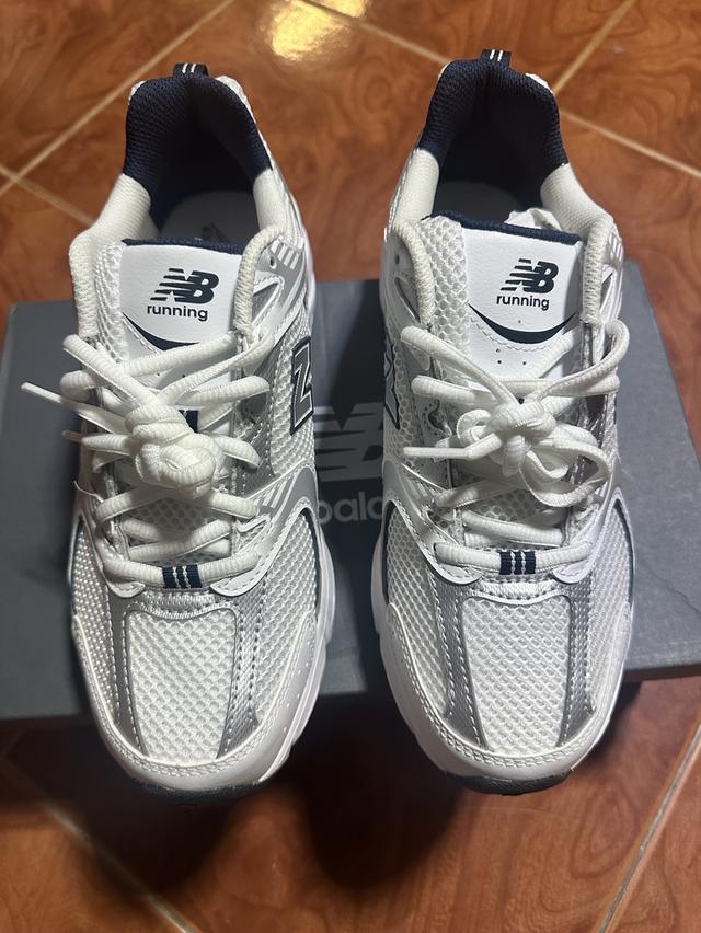 รองเท้า New Balance MR530SG 2