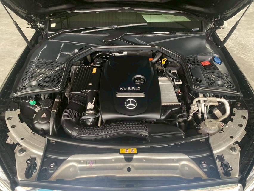 MERCEDES BENZ C-CLASS 350e EXCLUSIVE W205 เกียร์ AT ปี 2016 สีดำ เบนซิน HYBRIDเลขไมล์ 85,676 กม.ราคา 499,000 บาทโทร 09296998996B448 รูปที่ 6