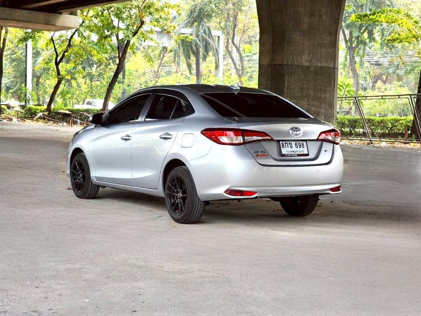 ขายรถ Toyota Yaris Ativ 1.2E ปี 2018 สีเทา เกียร์ออโต้ รูปที่ 6