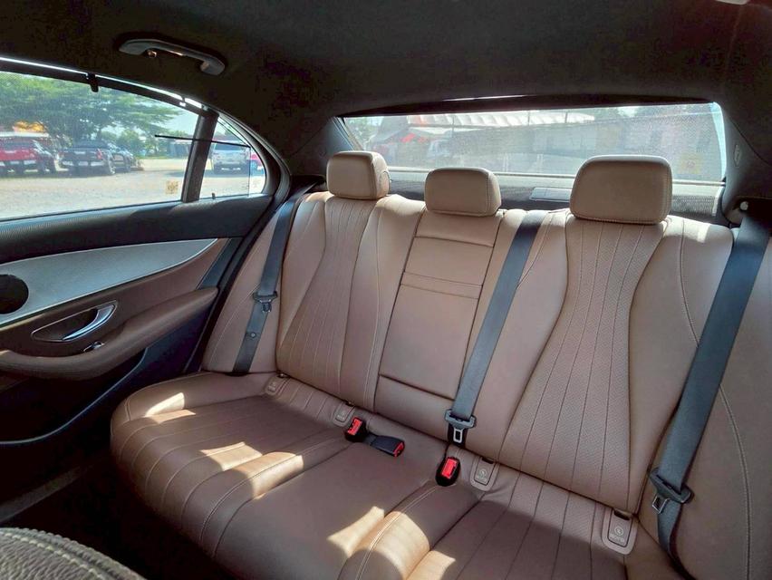 BENZ E350e Avantgarde [W213] 2019 รถหรูสวยๆ ราคาถูกสุดในตลาด คุ้มมากๆ 16