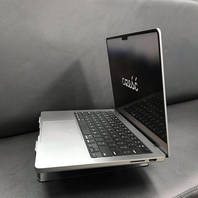 ปล่อยต่อ MacBook Pro 14″ M3  3