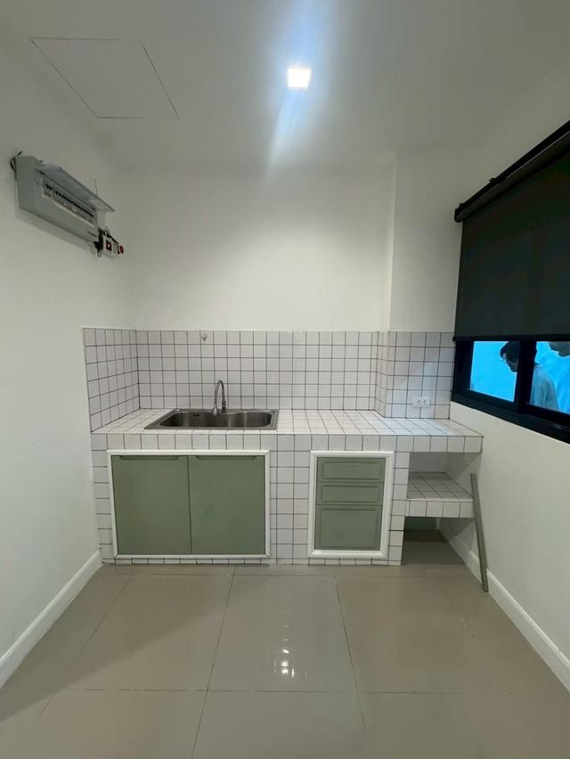 ขายทาวน์โฮม 3 ชั้น โครงการ Cozy ซอยโชคชัย 4 ซอย 70 หรือ สตรีวิทยาซอย 2 ซอย 29 13