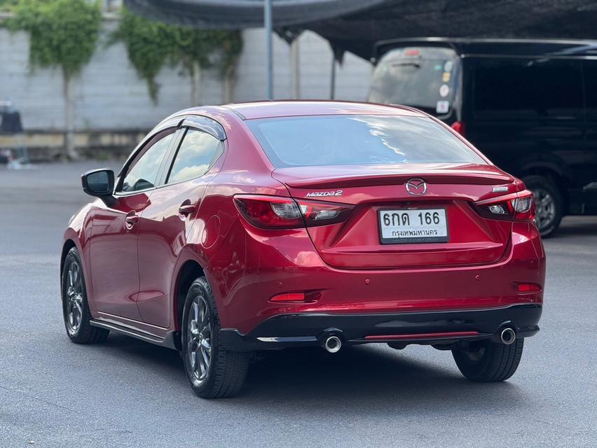 MAZDA 2 SKYACTIVE 4dr High Plus top Auto 6sp FWD 1.3i (เบนซิน) Mnc ปี 17สีแดง เกียรออโต้