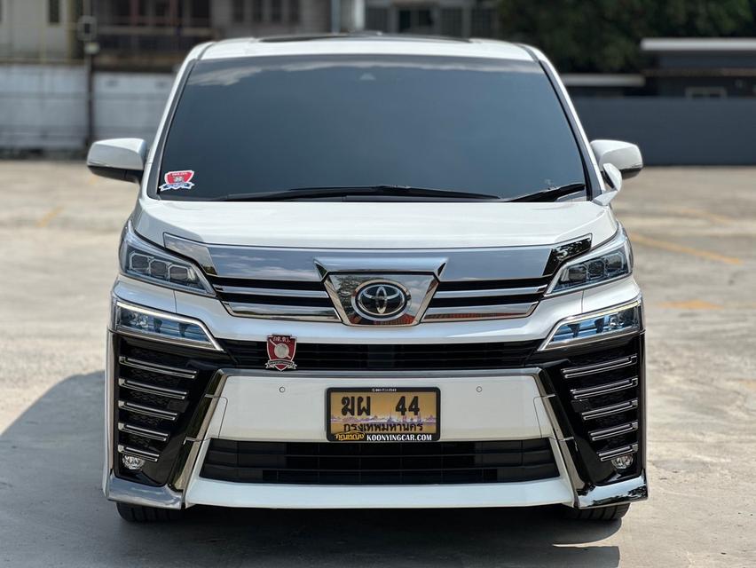 Toyota Vellfire 2.5 ZG Edition ปี2020 3