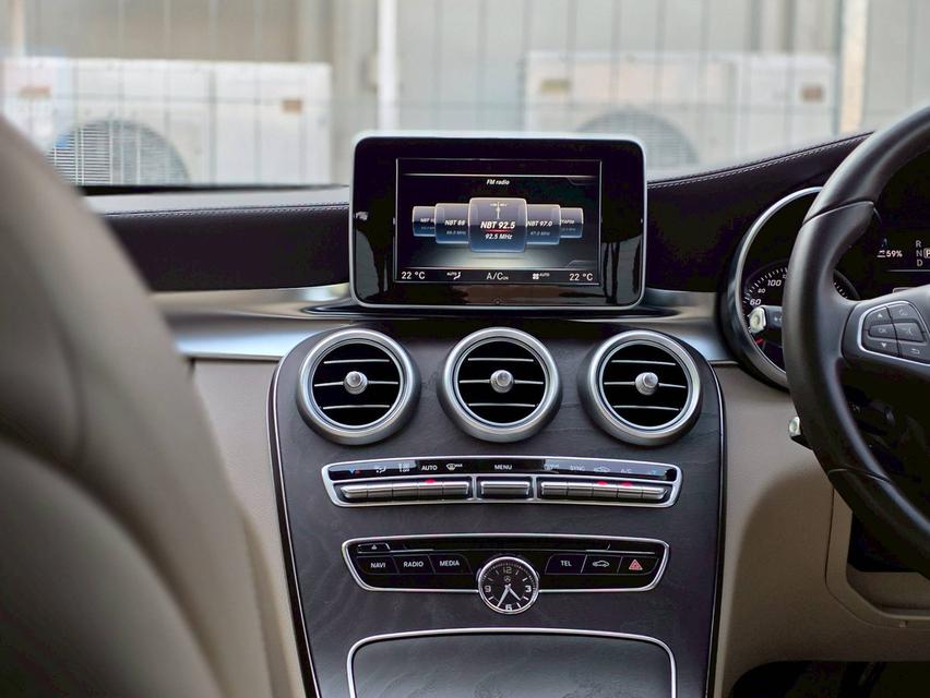 รหัสรถ NC48 C300 BlueTEC HYBRID EXCLUSIVE [W205] รูปที่ 17