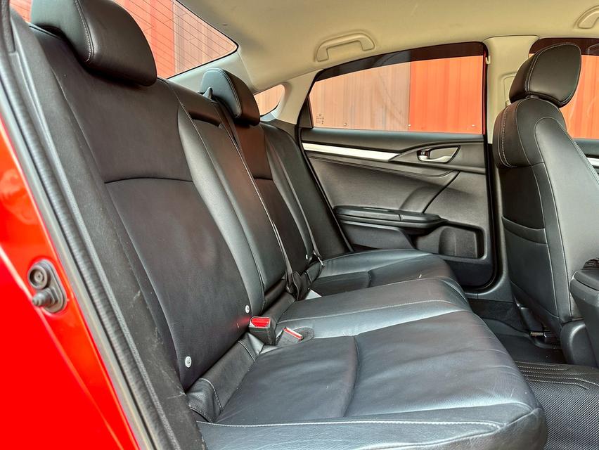 รหัสรถ PAT1423 Honda Civic FC 1.8EL สีแดง ปี 2018 รูปที่ 12