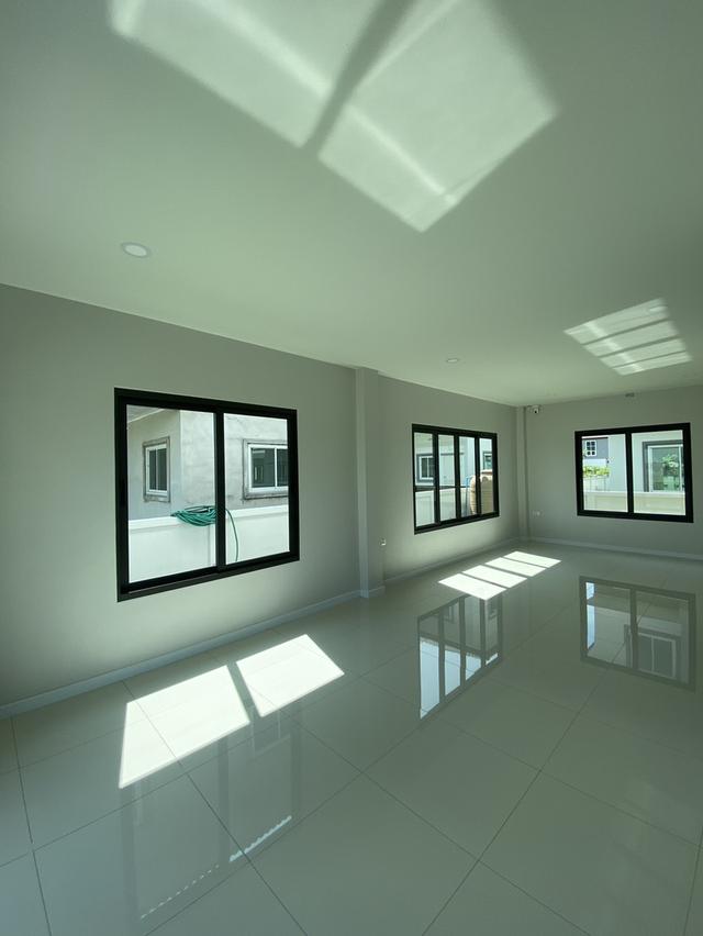 ขายบ้านเดี่ยว แปลงสวย หลังใหญ่ 4