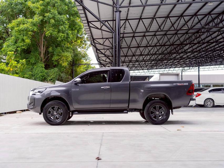 Toyota Hirux Revo 2.4 Mid Prerunner ปีจด 2023 2