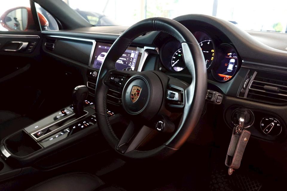Porsche Macan 2.0 Turbo ( MNC ) 6
