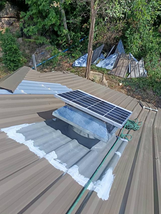 พัดลมระบายติดบนหลังคา 8