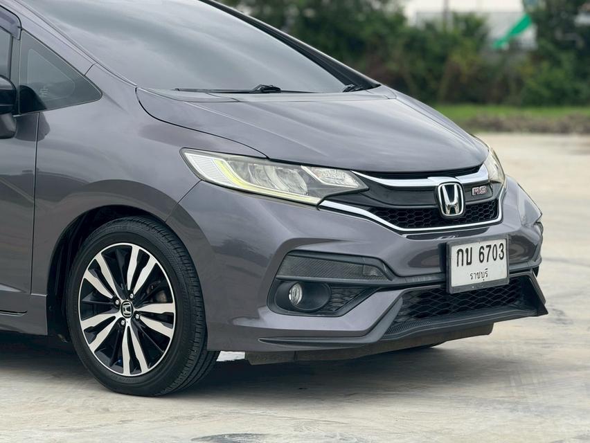 HONDA JAZZ GK 1.5 RS top (MNC) Y2017 สีเทา ออโต้ 6