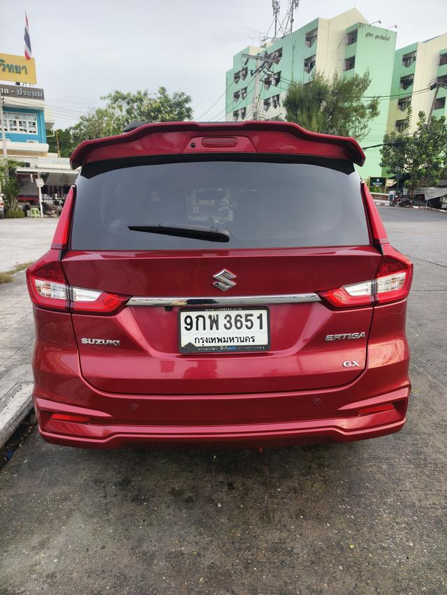 รถ MPV Suzuki ertiga 4