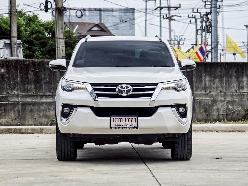 รหัสรถ CBLX1771 🚙 TOYOTA FORTUNER 2.4V ปี 2019