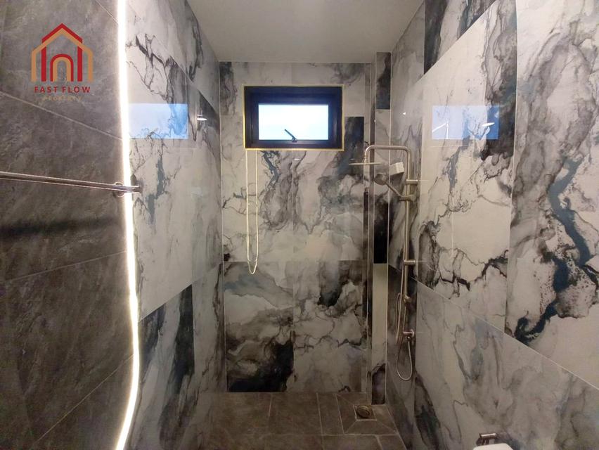 ขาย บ้านเดี่ยว ใกล้เซ็นทรัลนครปฐม ติดถนนสาธารณะ 2 ด้าน บ้านเลขที่สวย พร้อมอยู่ ไม่เคยพักอาศัย วัสดุอย่างดี ถนนยิงเป้าใต้ ซอยตรงข้าม สวนราชพฤกษ์เอราวัณ 17