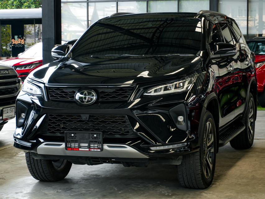 Toyota Fortuner Legender 2.4V 4wd AT ปี2023 จด 2024