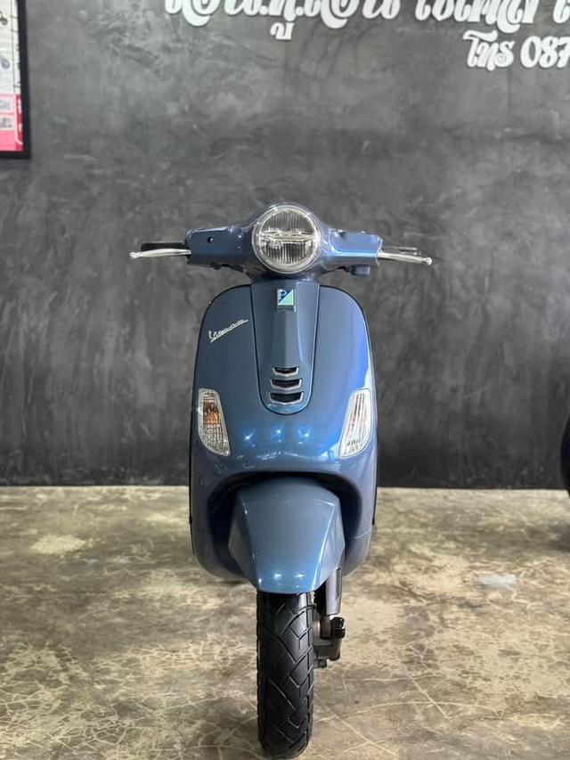 ปล่อยขายด่วน Vespa LX