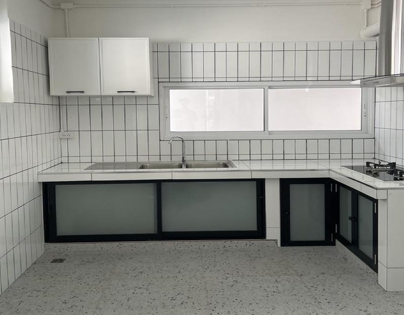 ให้เช่าโฮมออฟฟิศ / บ้านเดี่ยว 2 ชั้น / สร้างใหม่ / ทำเล สุทธิสาร ห้วยขวาง / ซอยวัฒนานิเวศน์ / ใกล้ MRTสุทธิสาร / บ้านสวยมาก / Renovate ใหม่ทั้งหลัง 10