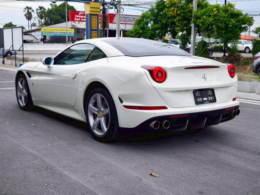 รหัสรถ KPV53 2015 FERRARI CALIFORNIA T 3.9  10
