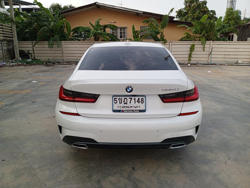 BMW 330Li M Sport AT 2021