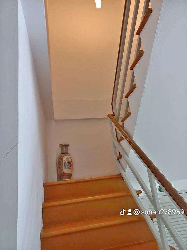 บ้านทาวน์เฮ้าส์2ชั้น 4