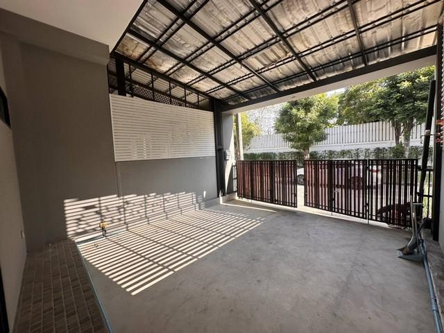 ให้เช่าทาวน์โฮม 3 ชั้น หมู่บ้าน Eco-Space เกษตร-นวมินทร์ 3 ใกล้ Chocolate ville 8