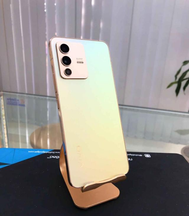 Vivo V23 เครื่องสีสวยสภาพดี ราคาถูก