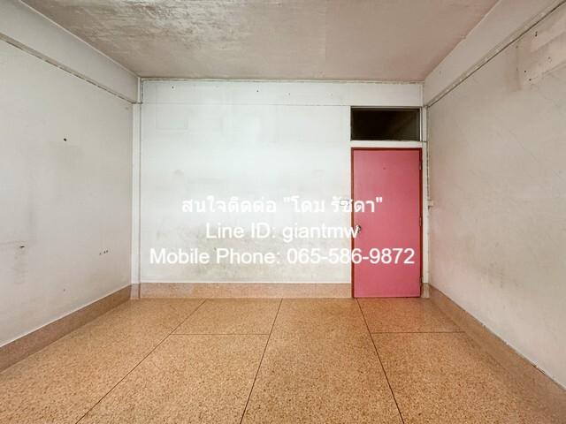 ขายด่วน! อาคารพาณิชย์ ขายตึกแถว 4.5 ชั้น ซอยเพชรเกษม 42 ใกล้ MRT-บางหว้า 8 นอน 4 ห้องน้ำ 3300000 บาท. ใกล้กับ ห่างสถานี 6