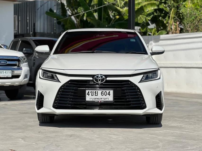 Toyota Yaris 1.2Premium ปี23 2